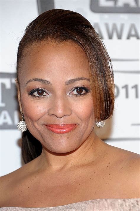 kim fields young|Kim Fields – Bio, Wiki, Net Worth, Sister, Husband